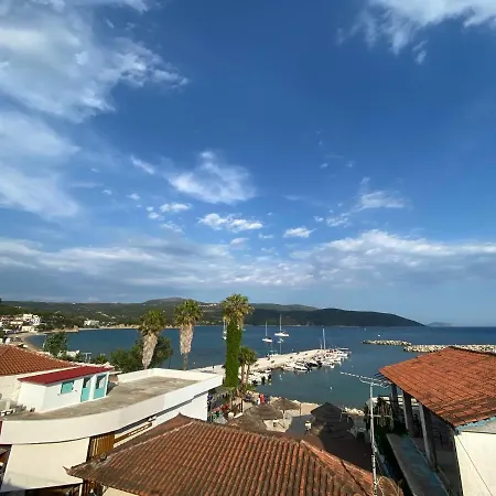 Medusa Luxury * Finikounta