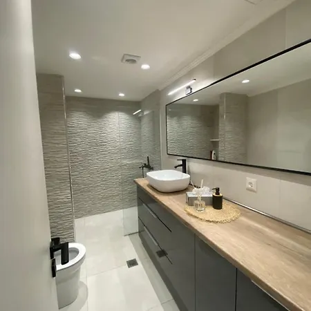 Medusa Luxury * Finikúnda