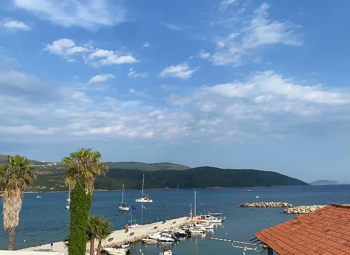 Medusa Luxury Finikounta